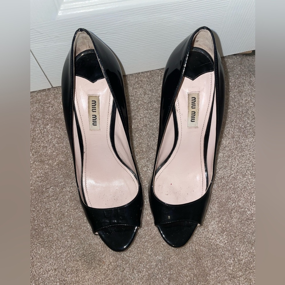 Miu Miu Black Patent Leather Pump